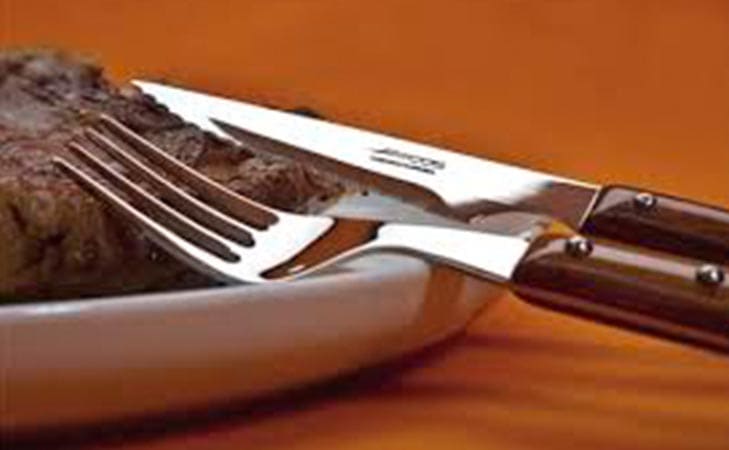 Cuchillos mesa/chuleteros